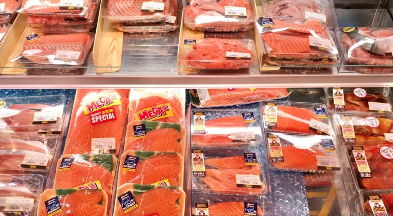 Don Don Donki fresh fish display