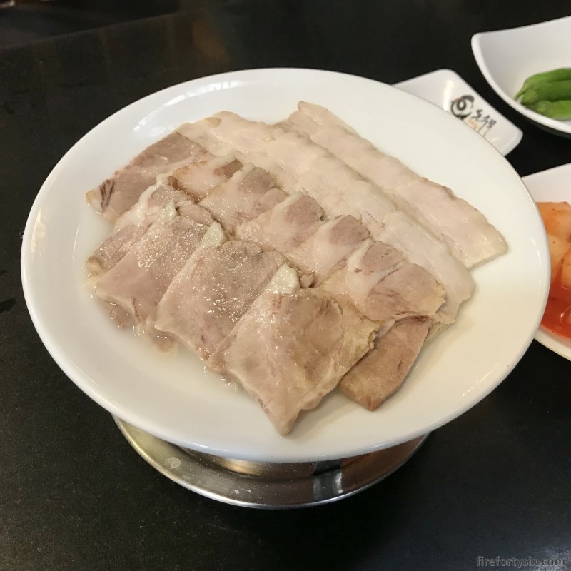Donsubaek - Boiled pork slices
