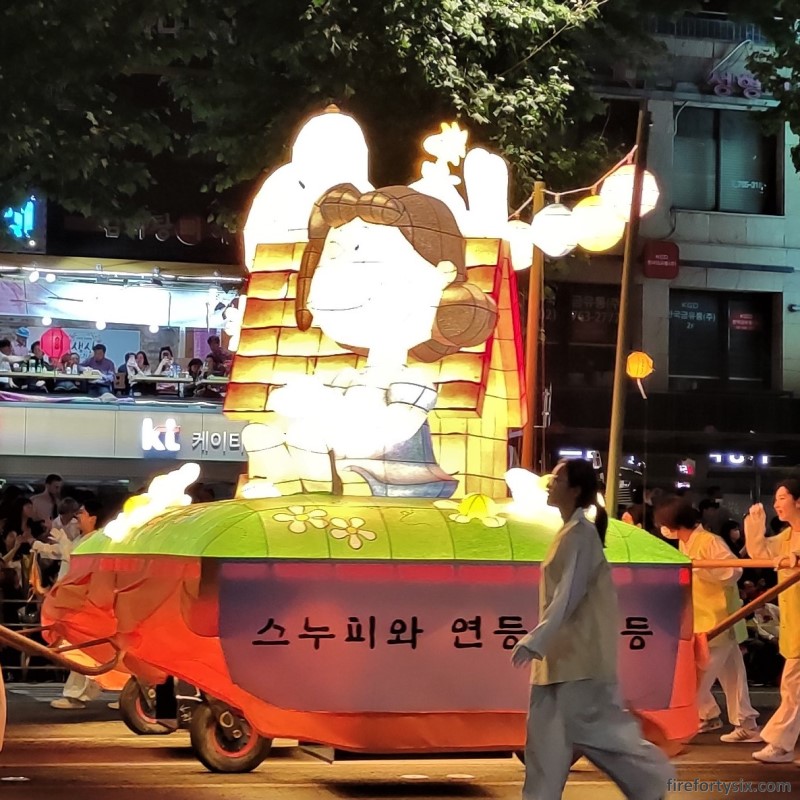 Lotus Lantern Parade 22