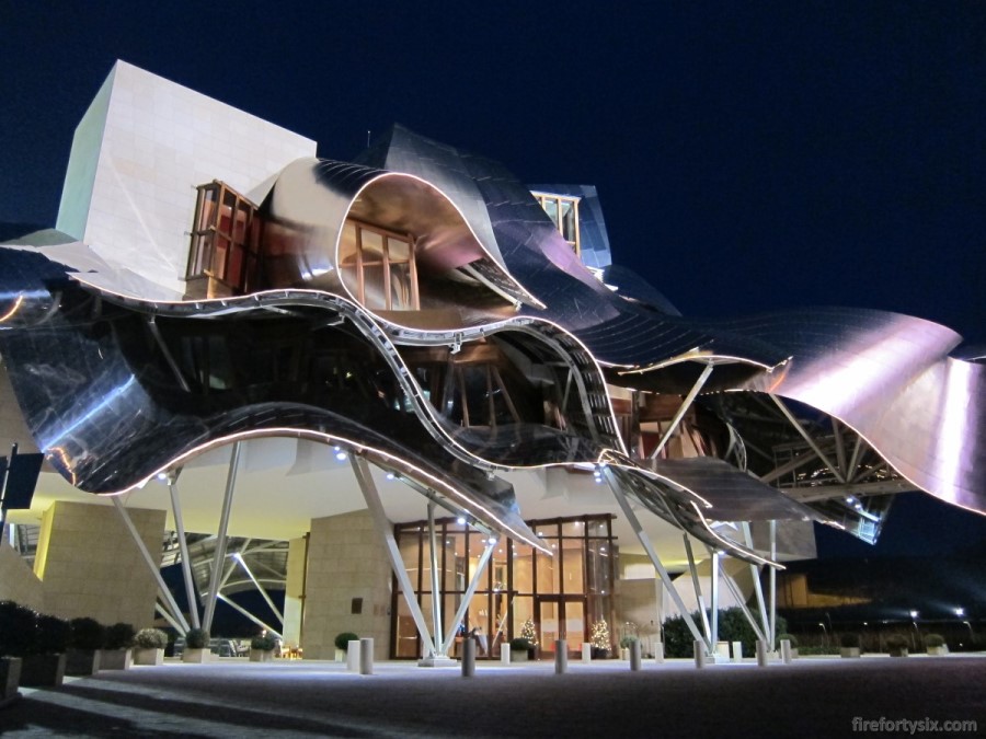 Elciego - Marques de Riscal - Hotel at night 02