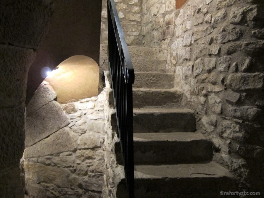 Elciego - Underground restaurant 01