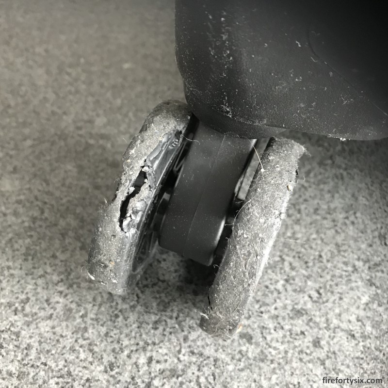 Briggs & Riley Wheels - Damaged wheels 04